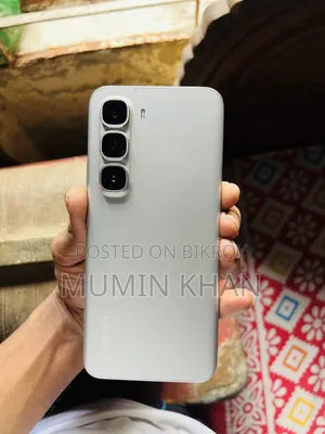 নতুন Infinix Hot 60 Pro+ 256 GB গ্রে