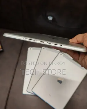 Apple iPad 9.7 32 GB White