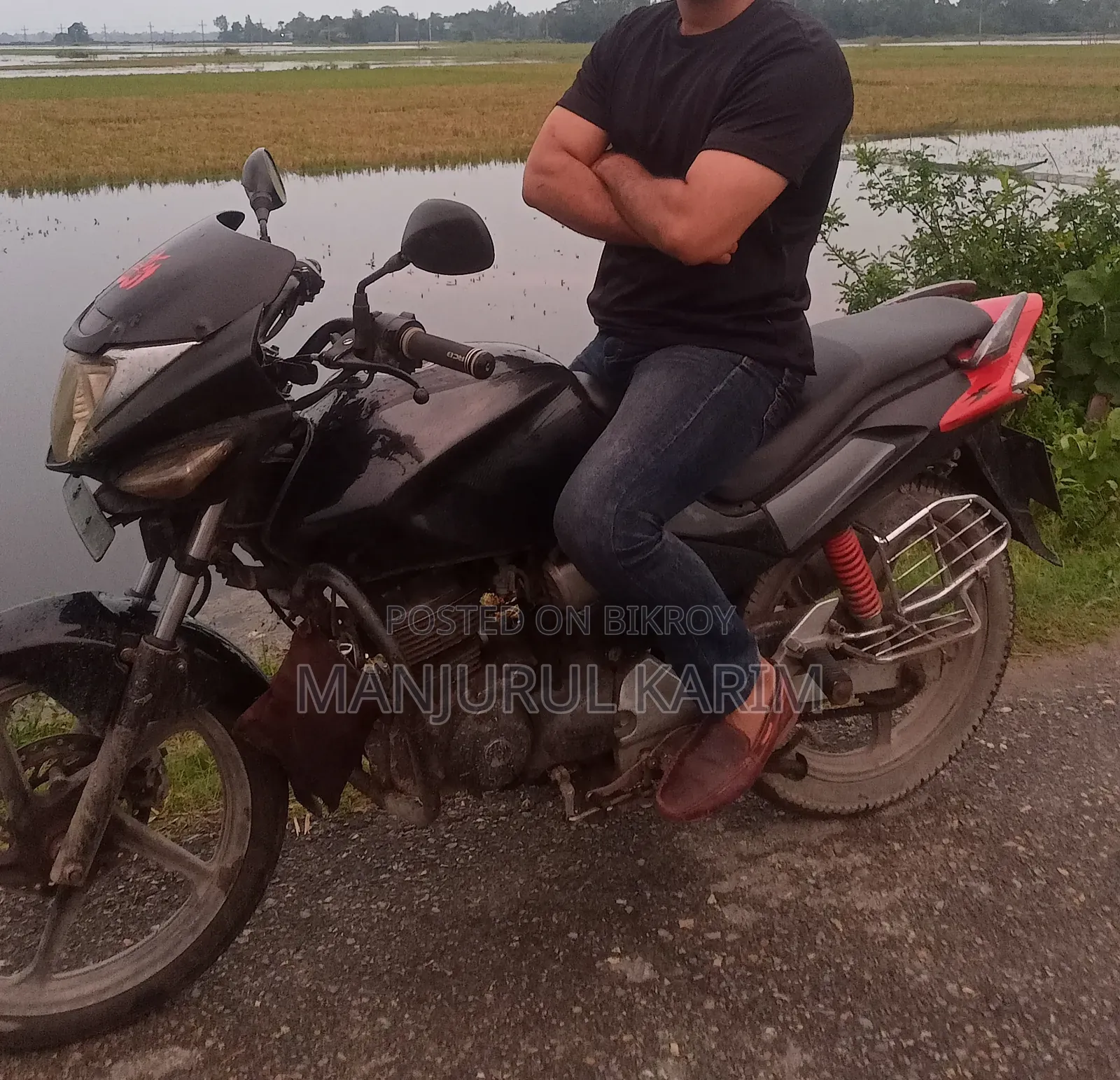 New Hero Achiever 2009 Black