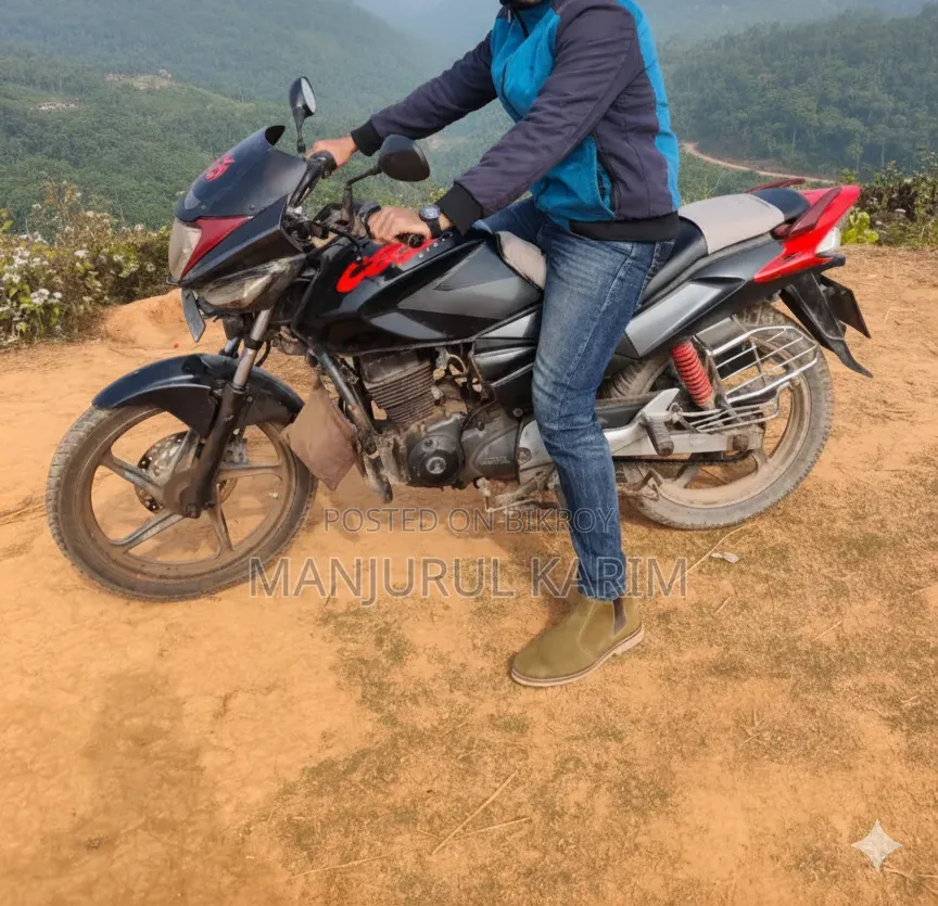 New Hero Achiever 2009 Black