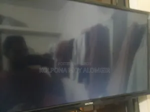 Walton 32-inch TV