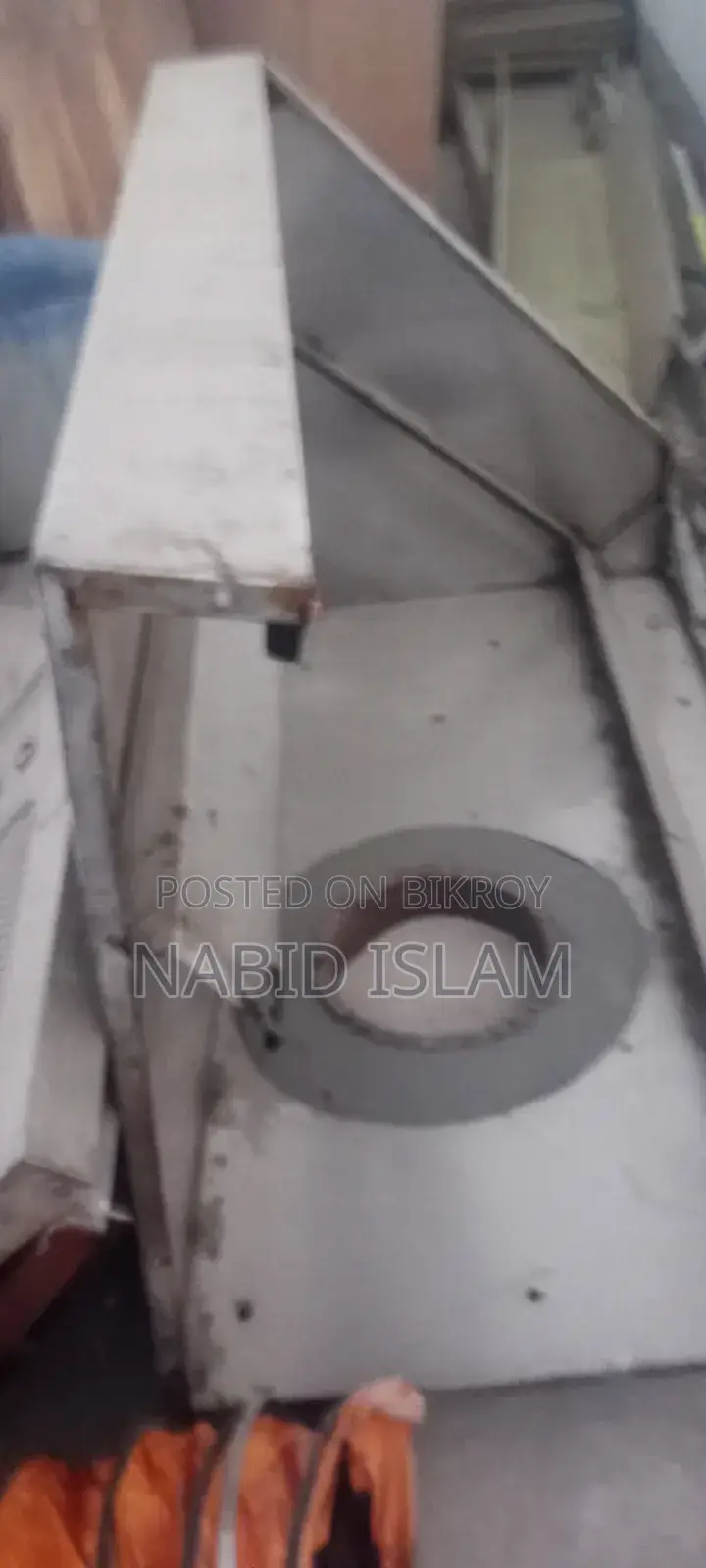 রেস্টুরেন্টে কিচেন হুট