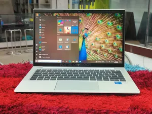 Laptop HP EliteBook 830 G8 8GB Intel Core I5 SSD 256GB