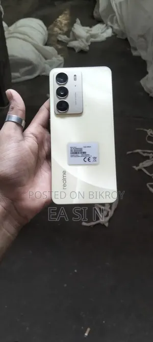 Realme C75 256 GB Yellow