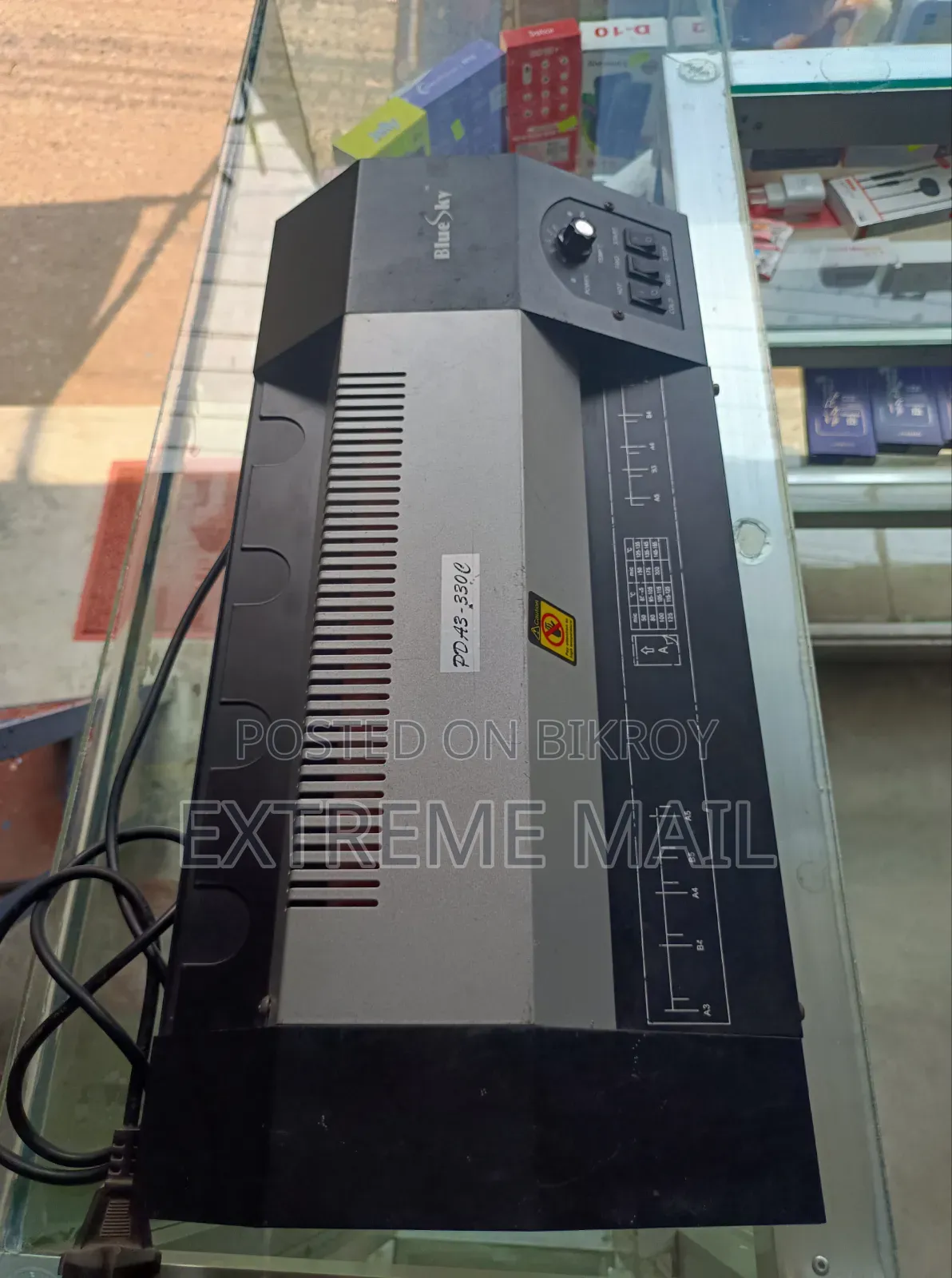 Laminating Machine