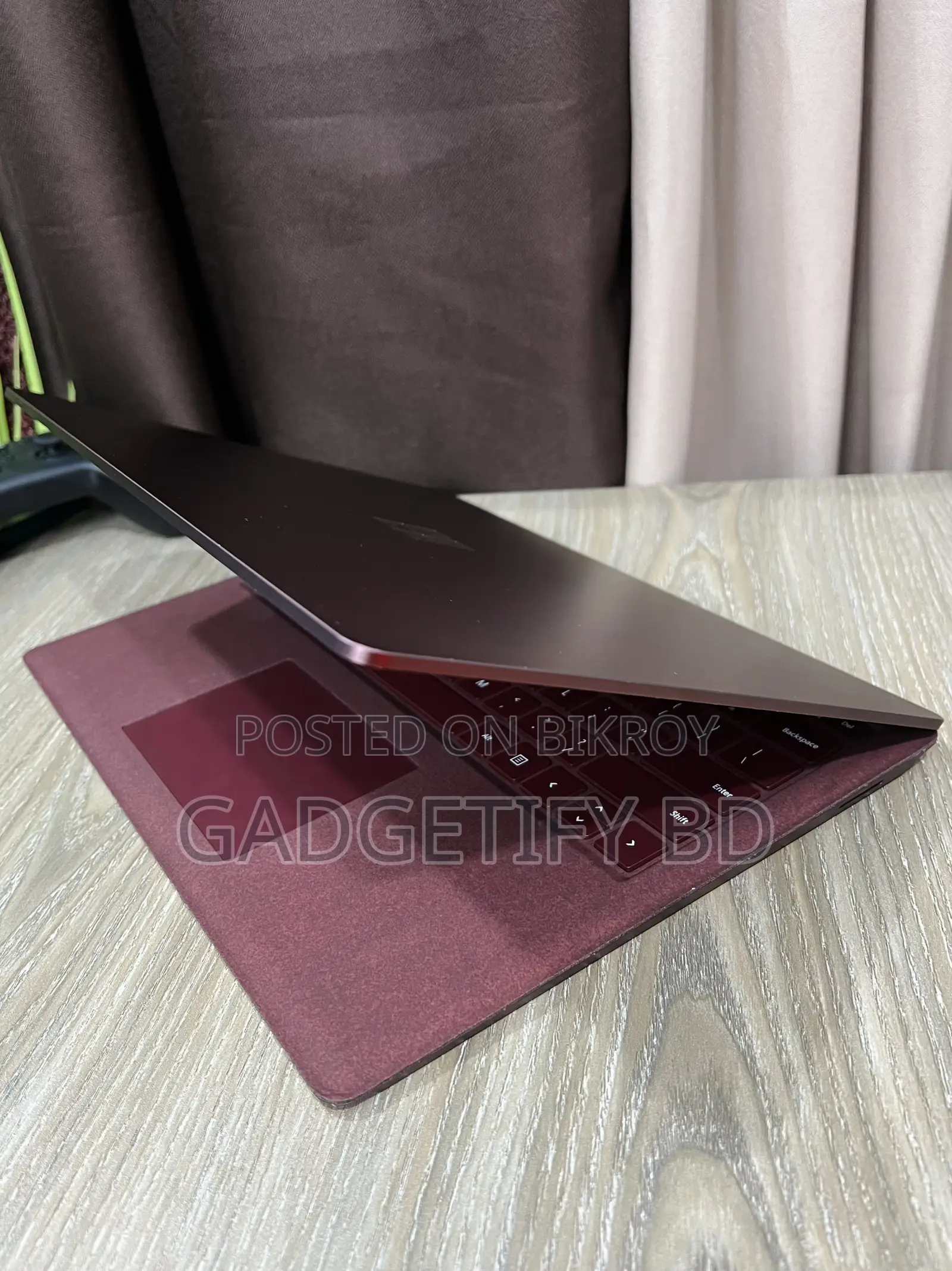 Laptop Microsoft Surface Laptop 8GB Intel Core I5 SSD 256GB
