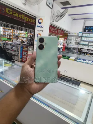 Vivo Y27 128 GB Blue