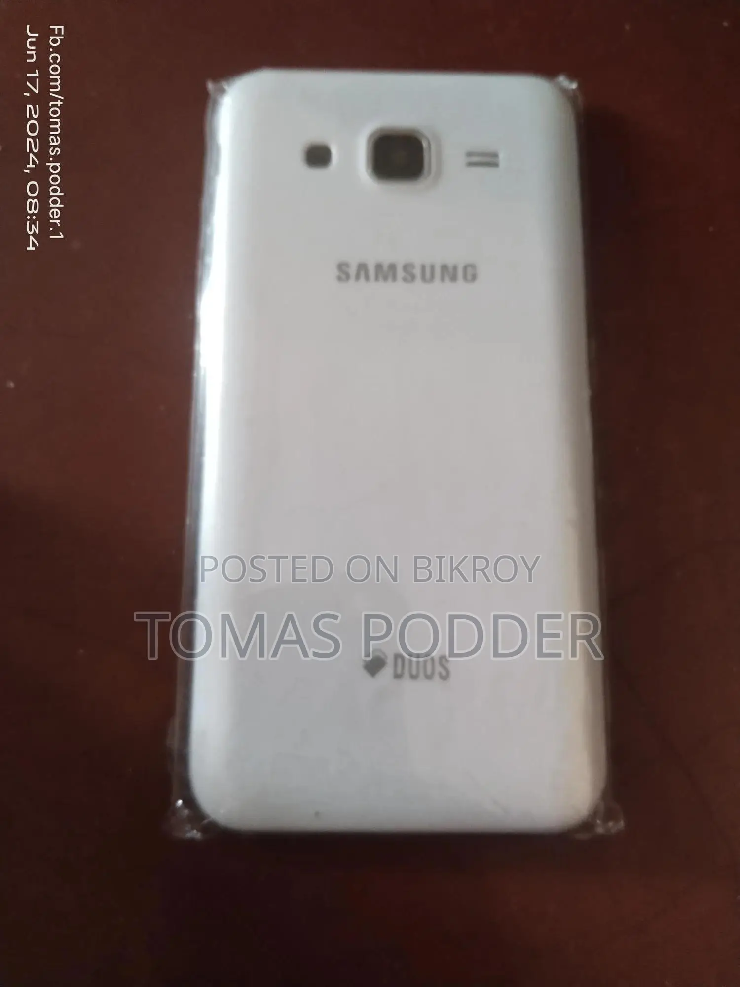 Samsung Galaxy J5 8 GB Gold