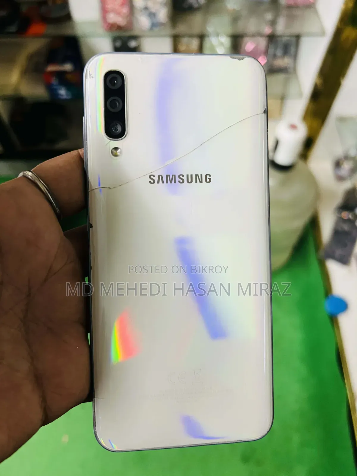 Samsung Galaxy A50 128 GB White