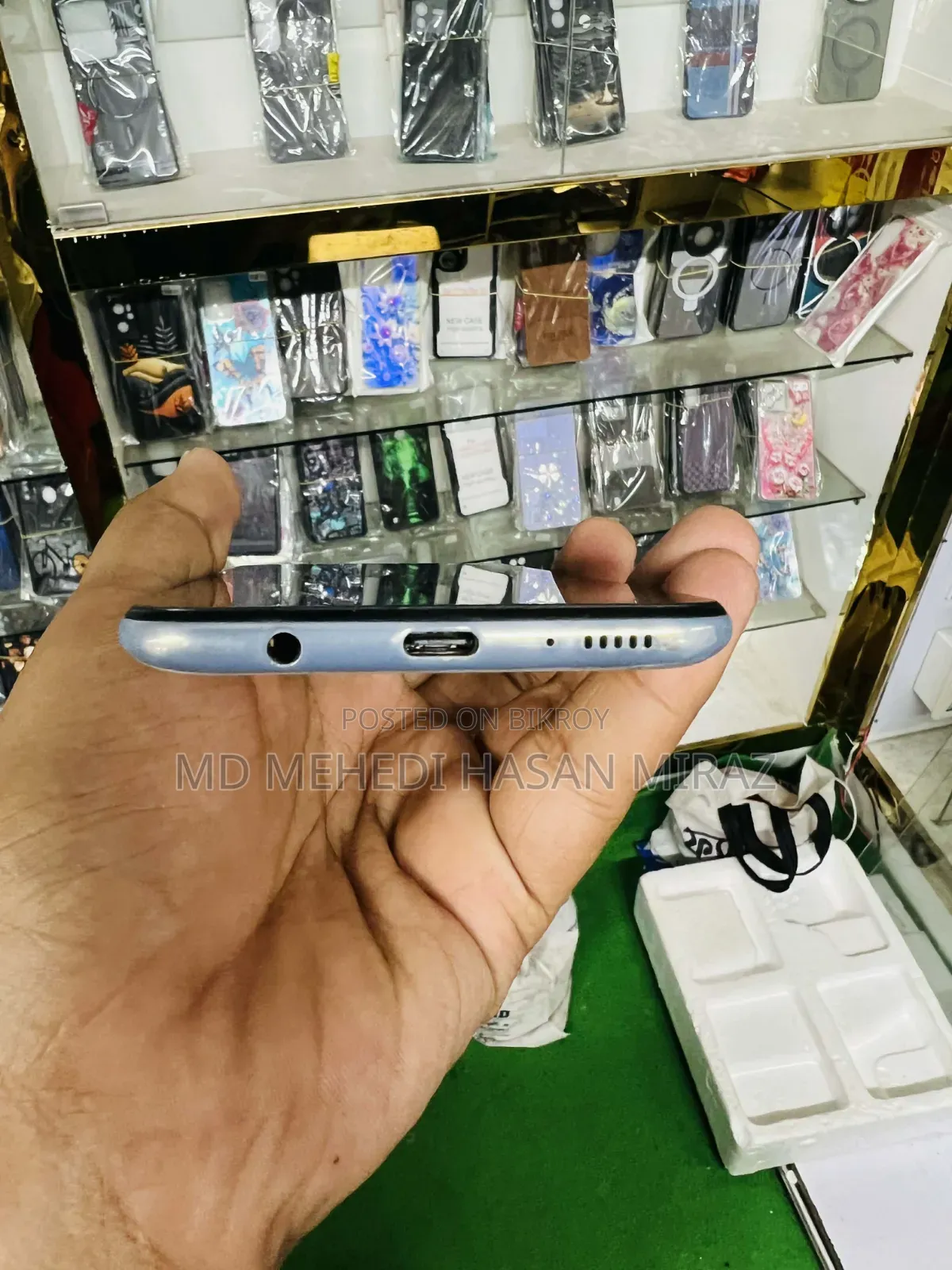 Samsung Galaxy A50 128 GB White