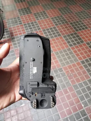 Vertax E14 Battery Grip