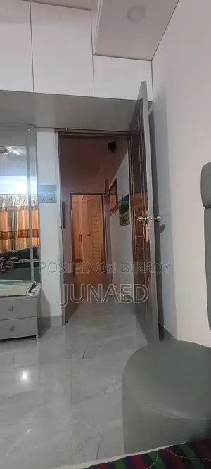 ফার্নিশড ৪ বেডরুমের ফ্ল্যাট বিক্রির জন্য