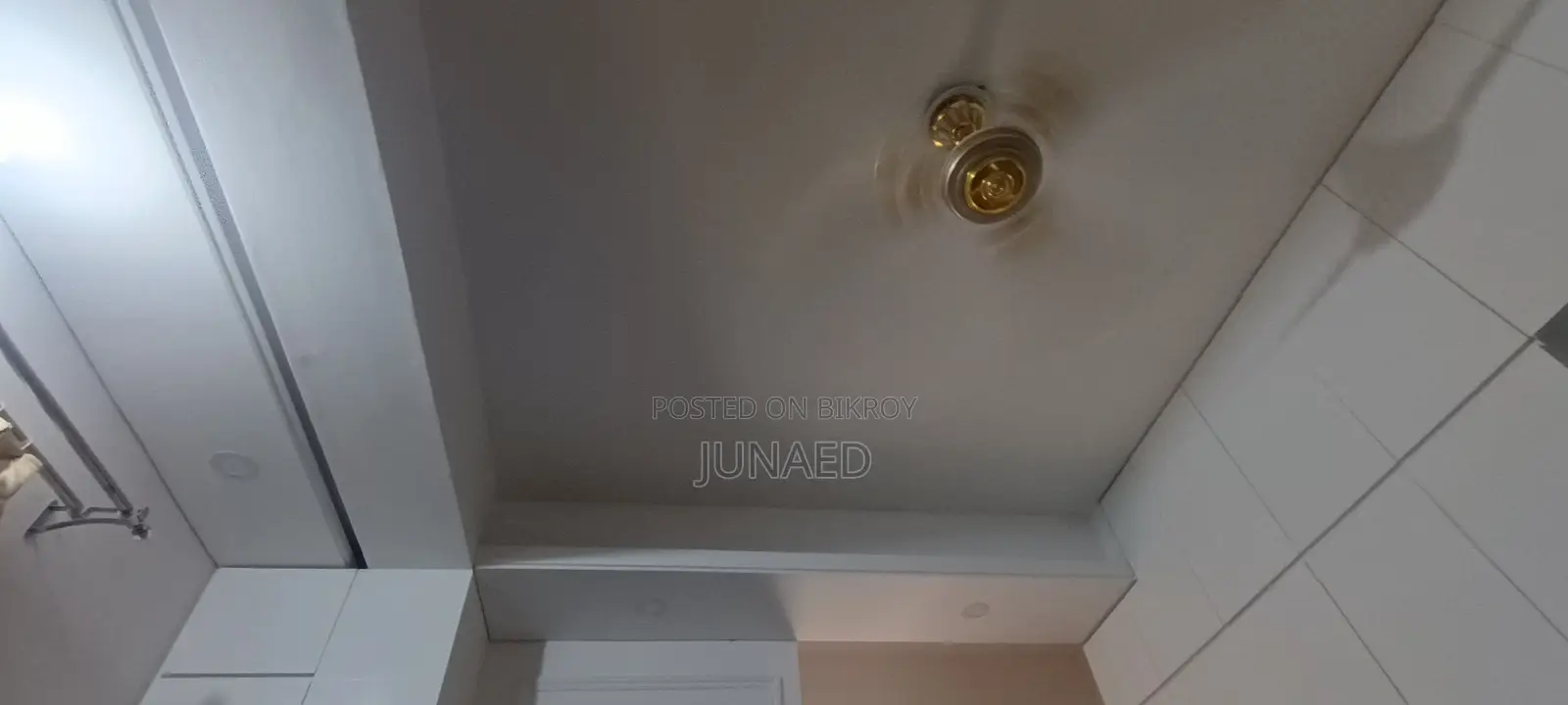 ফার্নিশড ৪ বেডরুমের ফ্ল্যাট বিক্রির জন্য