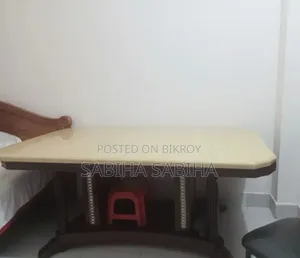 6-Chair Marble Dining Table. Like New.