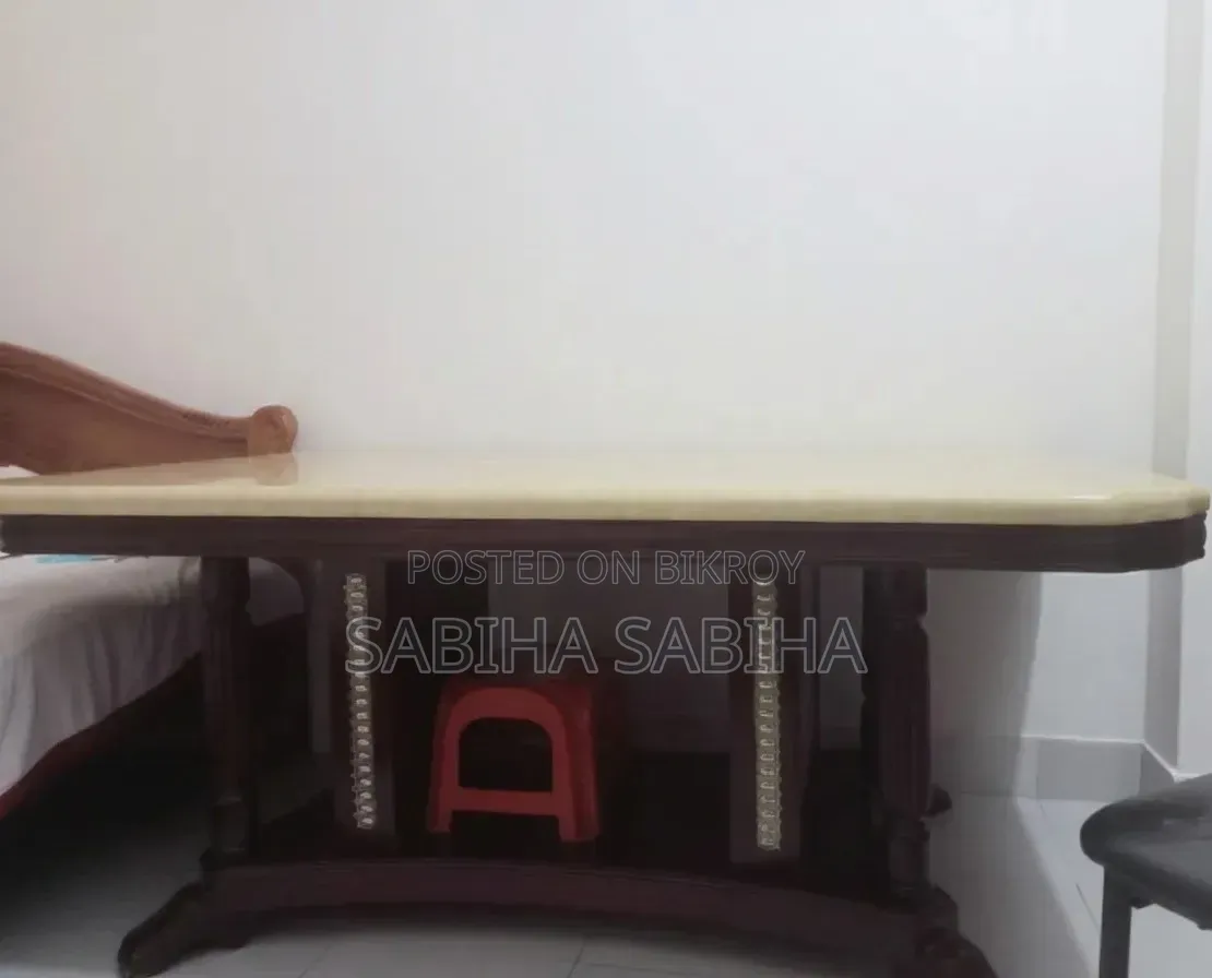 6-Chair Marble Dining Table. Like New.