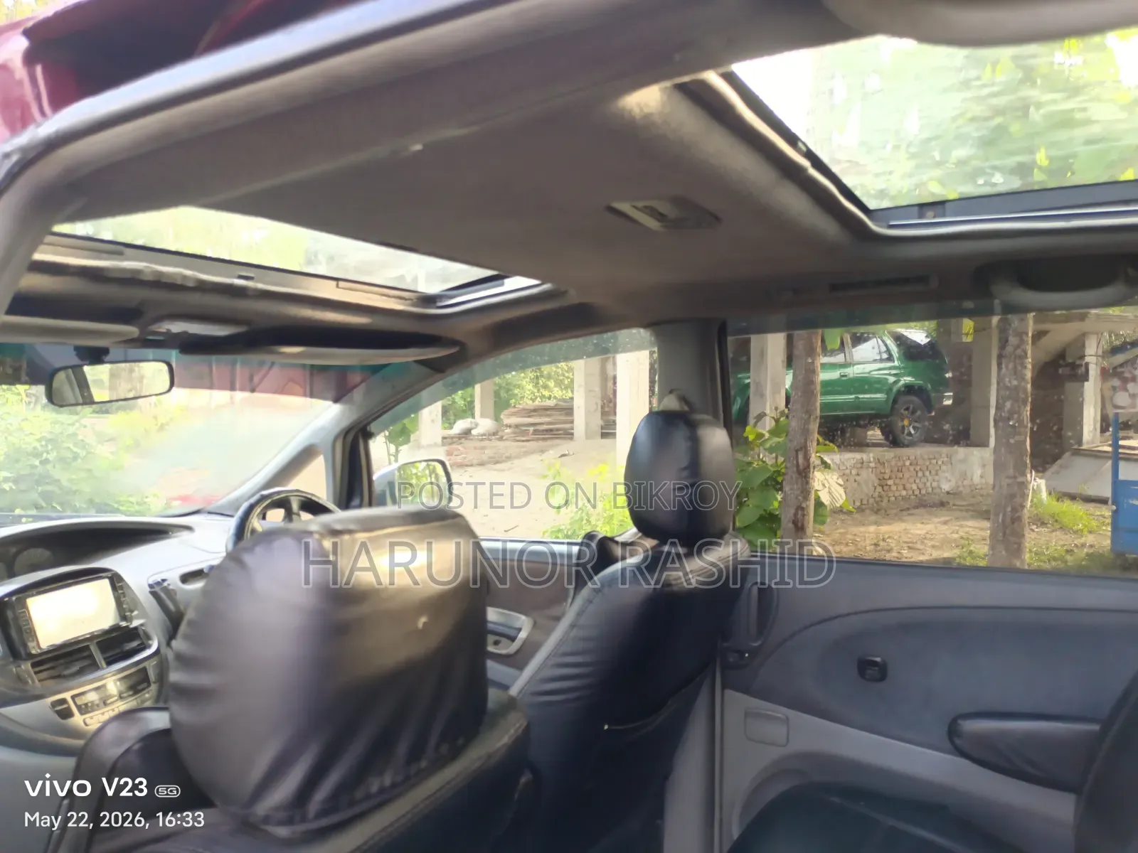 Toyota Estima 2001 Red