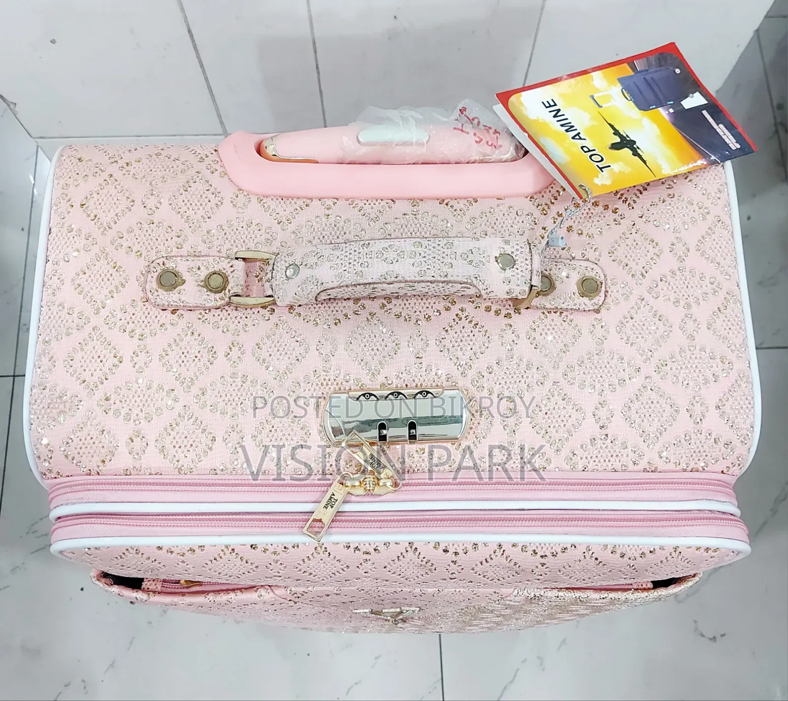 Fancy Trolley 20"