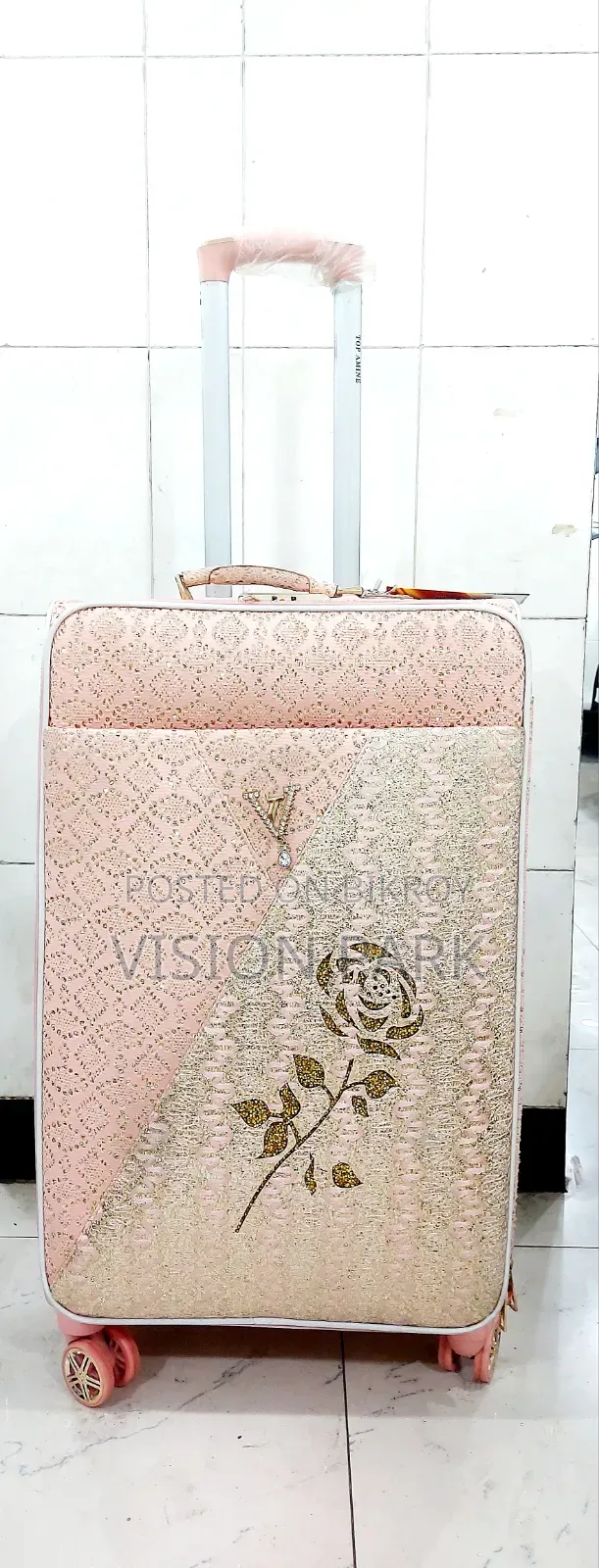Fancy Trolley 20"