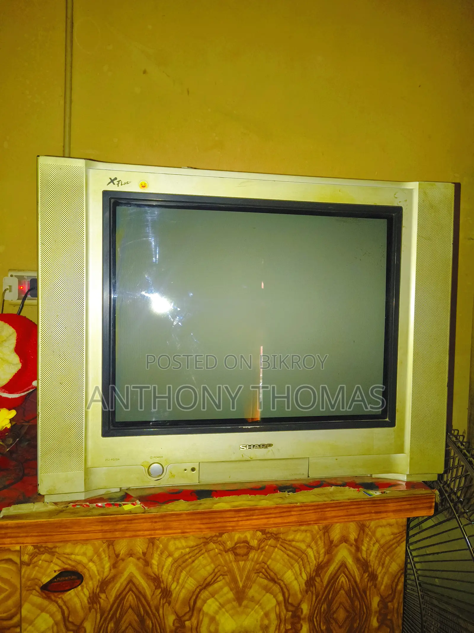 শার্প ২১ ইঞ্চি সিআরটি টিভি