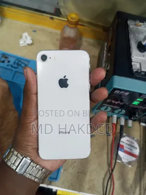 Apple iPhone SE ১২৮ জিবি হোয়াইট