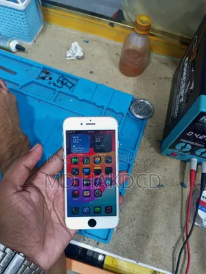 Apple iPhone SE ১২৮ জিবি হোয়াইট