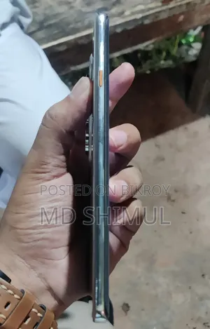Tecno Camon 40 Pro 5G 256 GB Rose Gold