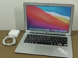 New Laptop Apple MacBook 2014 4GB Intel Core I5 SSD 128GB