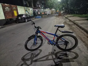 আকর্ষণীয় ম্যাট ব্লু অরেঞ্জ কালার কম্বিনেশন সম্পূর্ণ রানিং কন্ডিশন