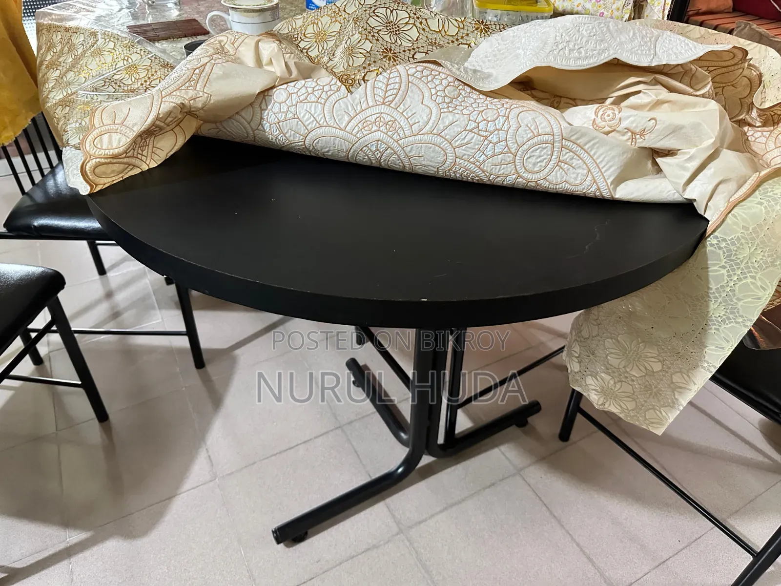 Dining Table for Sell