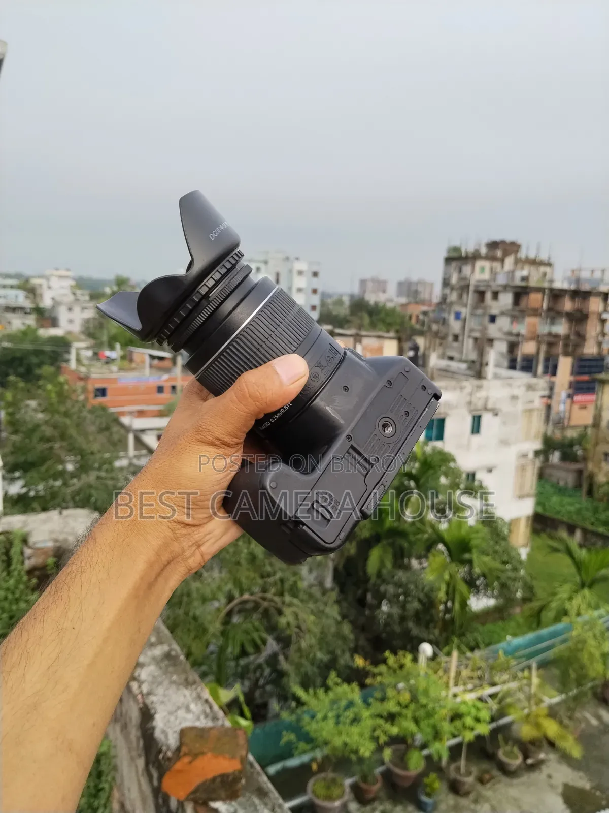 200D + 15-55mm Lens