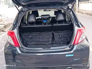 টয়োটা ভিটস ২০১২ ব্ল্যাক