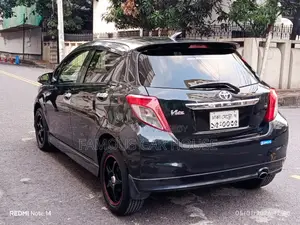 টয়োটা ভিটস ২০১২ ব্ল্যাক