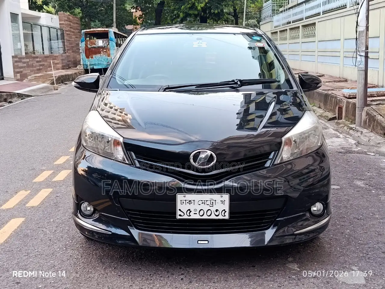 টয়োটা ভিটস ২০১২ ব্ল্যাক