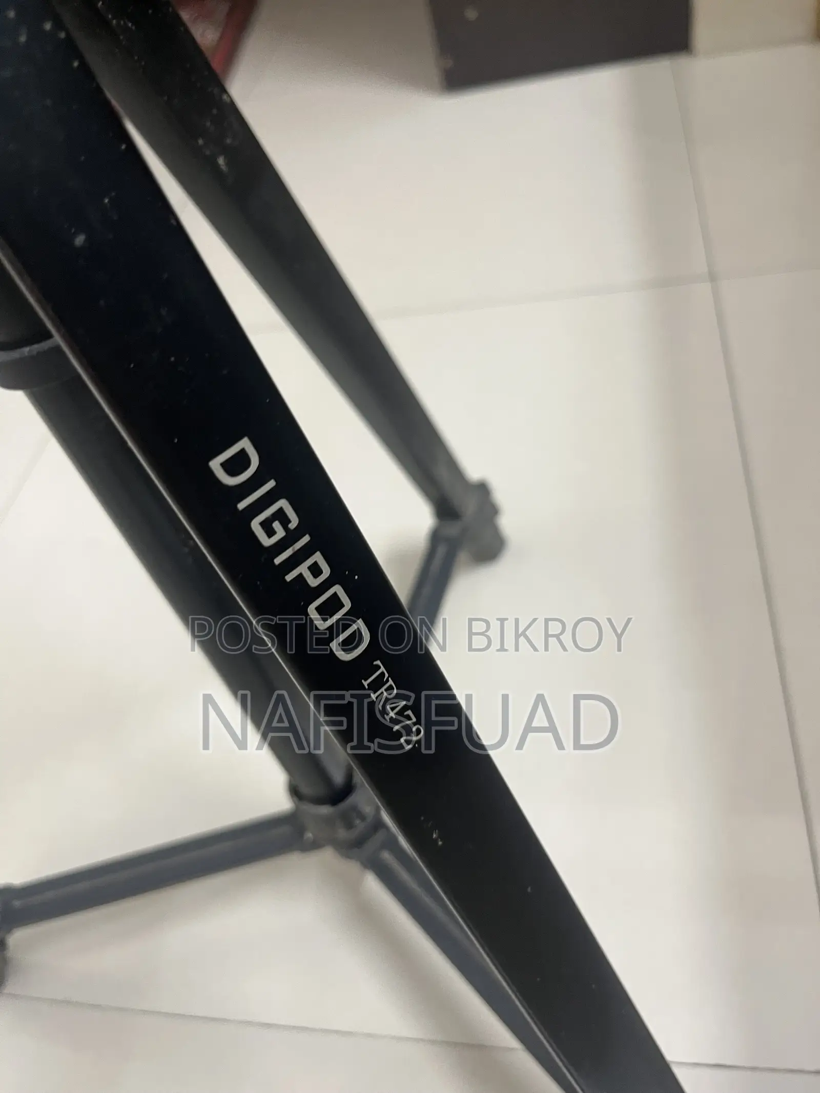 DSLR Tripod Stand