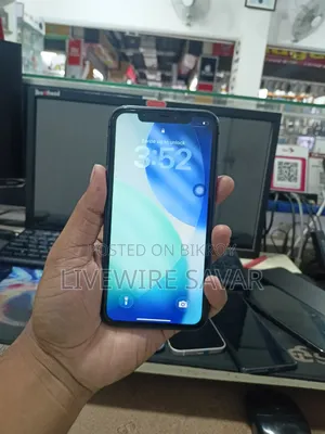 Apple iPhone 11 64 GB Black