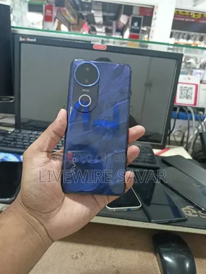 Vivo V50e 128 GB Blue