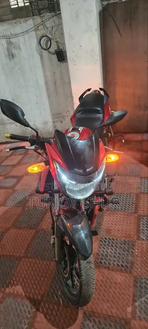 টিভিএস অ্যাপাচি আরটিআর ১৬০ ২ভি ২০২১ রেড