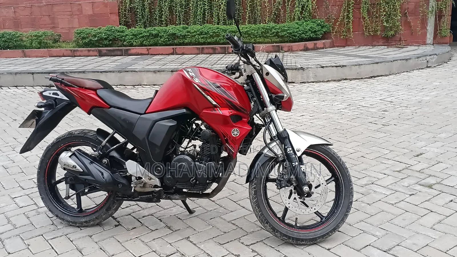Yamaha FZ 2021 Red