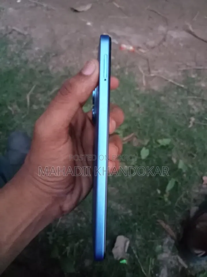 Infinix Hot 60i 256 GB Blue