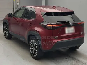 Toyota Yaris Cross 2021 Red