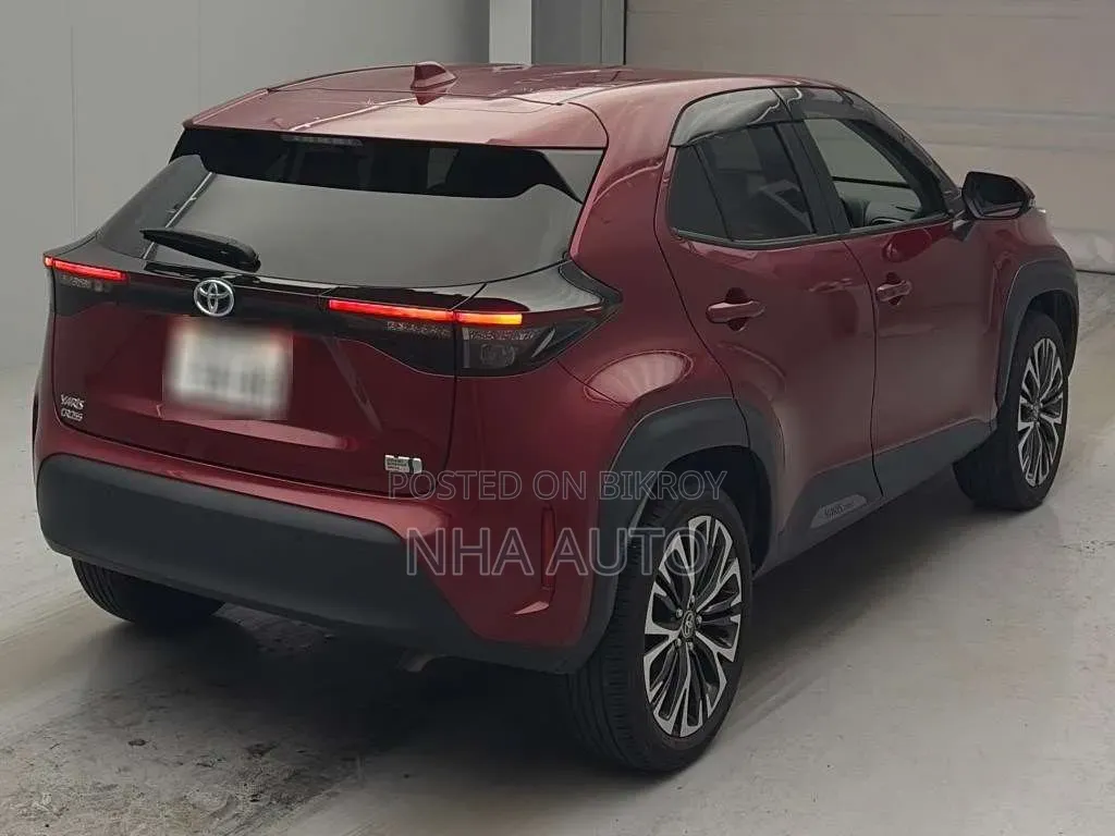 Toyota Yaris Cross 2021 Red