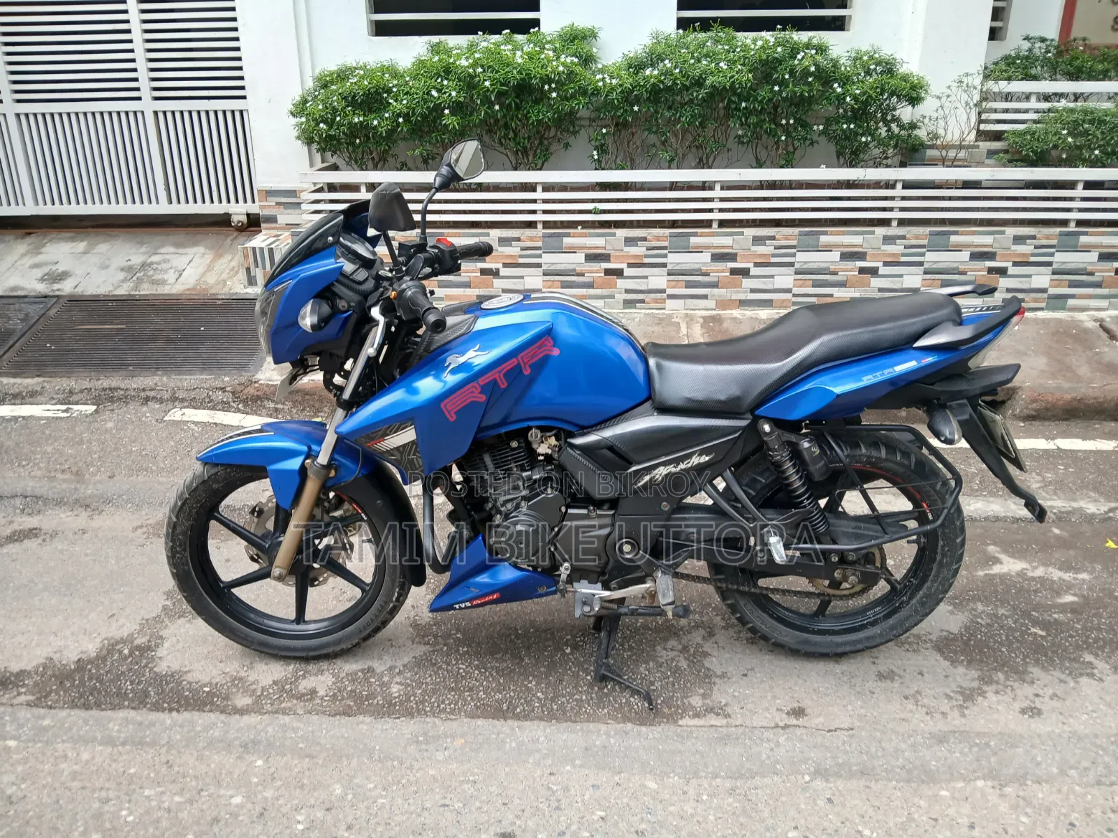 TVS Apache RTR 160 2V 2017 Blue