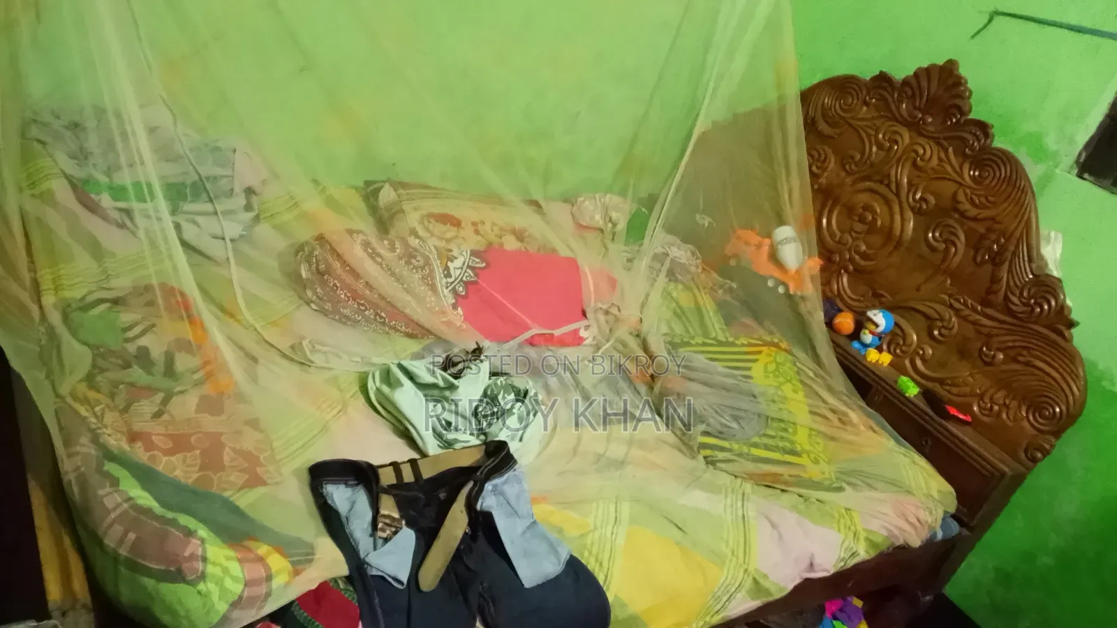 ৫ ফুট বাই ৭ ফিট আকাশমনি রেক