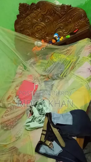 ৫ ফুট বাই ৭ ফিট আকাশমনি রেক
