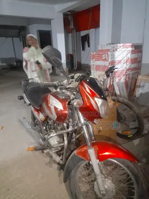 Bajaj CT 100 2012 Red