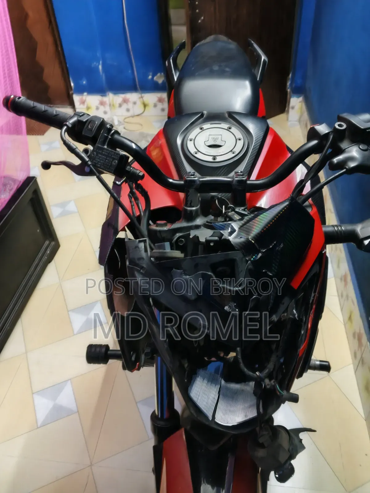 Honda Hornet 2017 Red