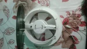 কিচেন রুম এডজাস্ট ফ্যান /মিডিয়াম সাইজ বিক্রি হবে