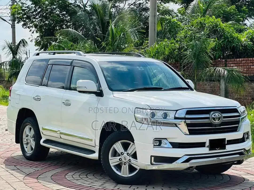 Toyota Land Cruiser 4.5 V8 GXR 2013 White