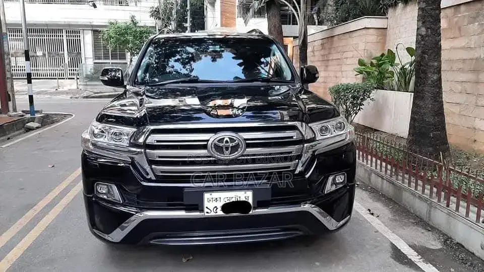 Toyota Land Cruiser 4.5 V8 VXR 2018 Black