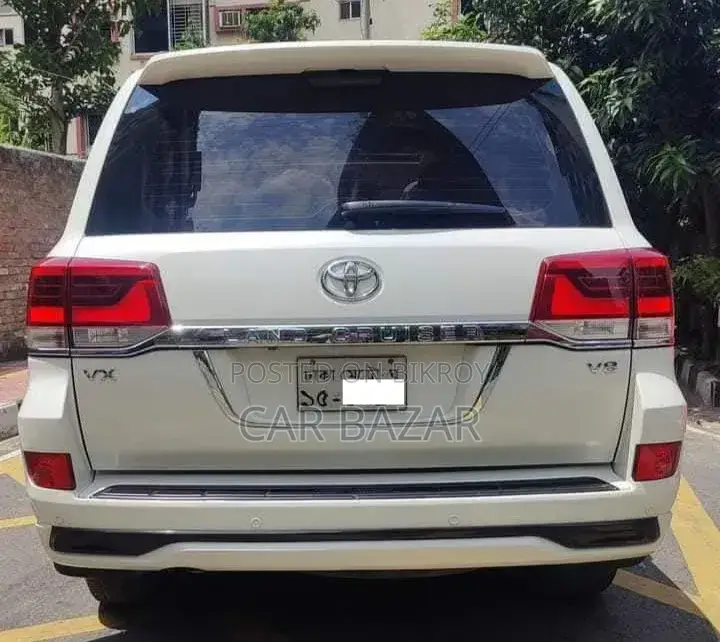 Toyota Land Cruiser 4.5 V8 VXR 2016 Pearl